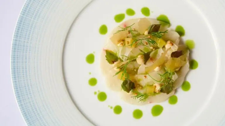 06-flybridge-dish-at-the-boca-raton-yacht-club-coastal-fine-din